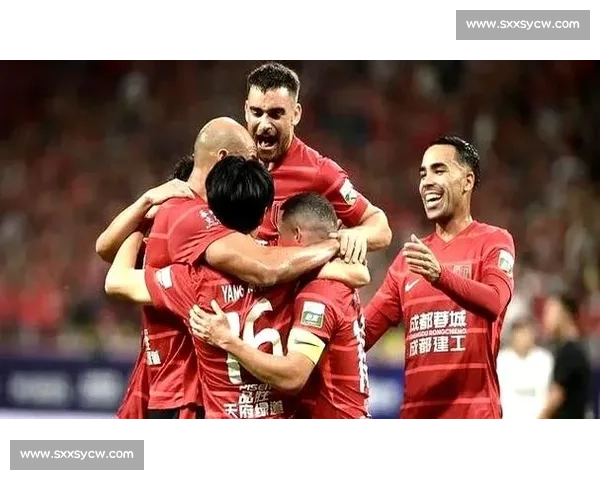 亚冠联赛激战正酣 亚洲顶级俱乐部对决引爆足球激情