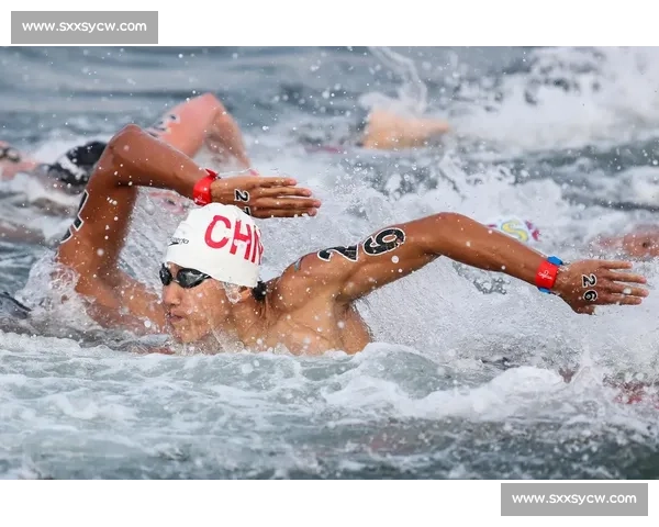 挑战极限 速度与耐力的较量公开水域游泳比赛全程解析