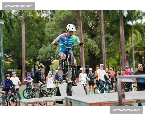 稳中求胜的平衡艺术自行车慢骑挑战赛精彩启幕全民参与展现技巧与耐心